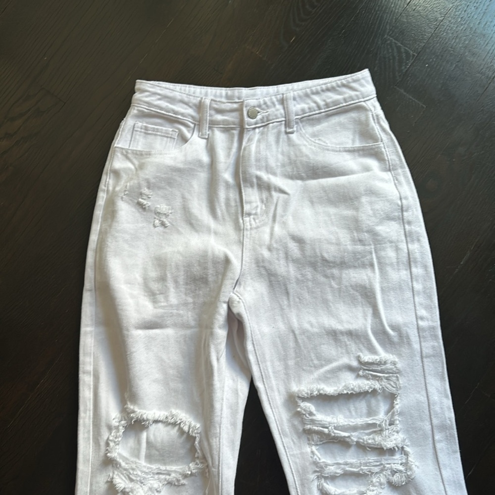 White WideLeg Ripped Jeans Medium - Picture 2 of 3